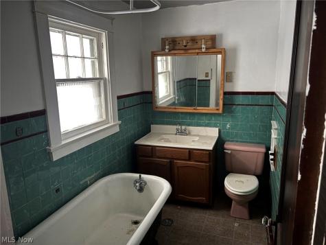 365 Marmion Avenue Youngstown OH 44507