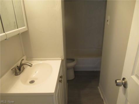 1530 Winchester Avenue Lakewood OH 44107