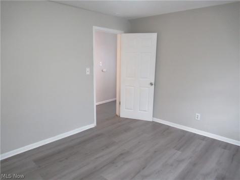 1530 Winchester Avenue Lakewood OH 44107