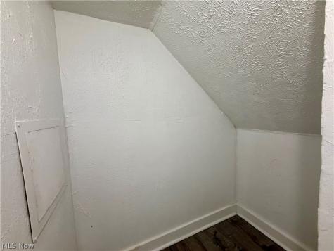 1265 Marlowe Avenue Lakewood OH 44107