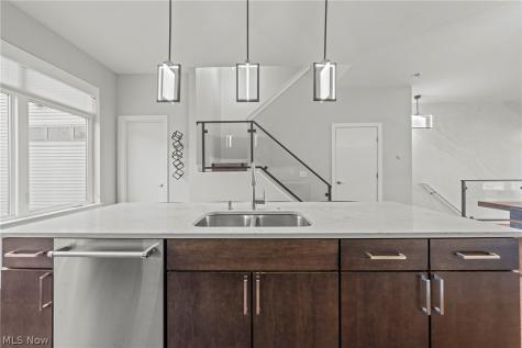 7539 Father Frascati Drive Cleveland OH 44102