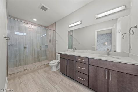 7539 Father Frascati Drive Cleveland OH 44102