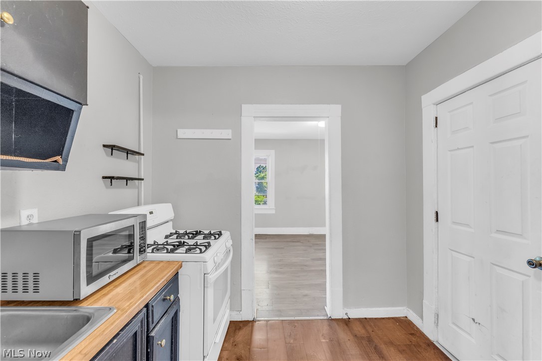 3721 W 33rd Street Cleveland OH 44109