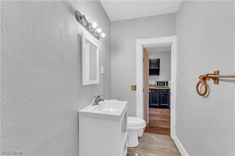 3721 W 33rd Street Cleveland OH 44109