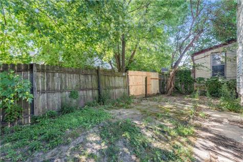 3721 W 33rd Street Cleveland OH 44109