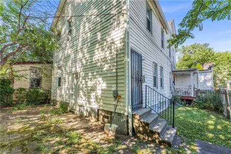 3721 W 33rd Street Cleveland OH 44109