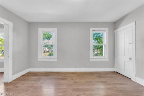 3721 W 33rd Street Cleveland OH 44109
