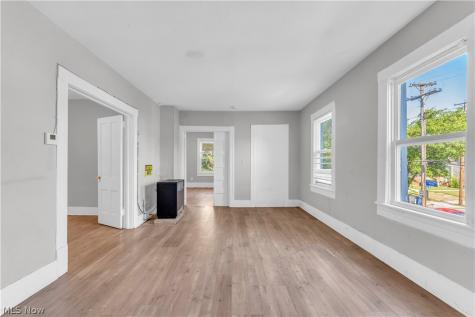 3721 W 33rd Street Cleveland OH 44109