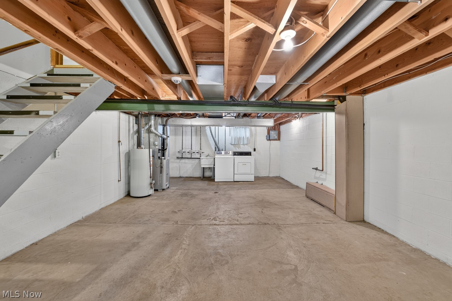 739 Poplar Street Canal Fulton OH 44614