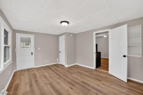 681 E 258th Street Euclid OH 44132