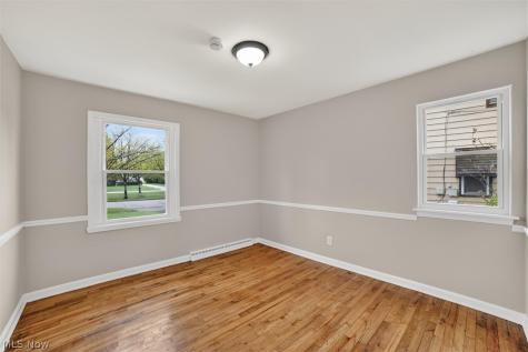 681 E 258th Street Euclid OH 44132