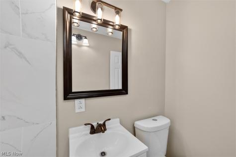 681 E 258th Street Euclid OH 44132