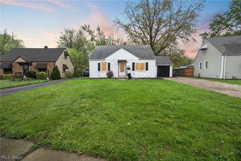 681 E 258th Street Euclid OH 44132