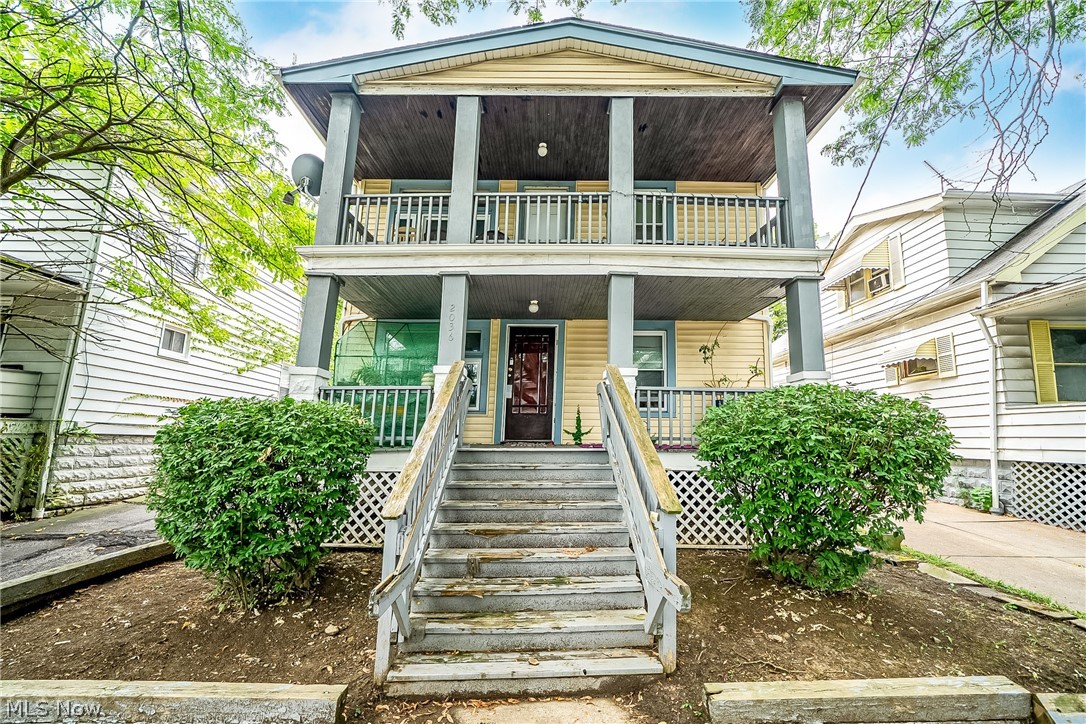 2036 Lark Street Lakewood OH 44107