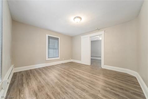2036 Lark Street Lakewood OH 44107