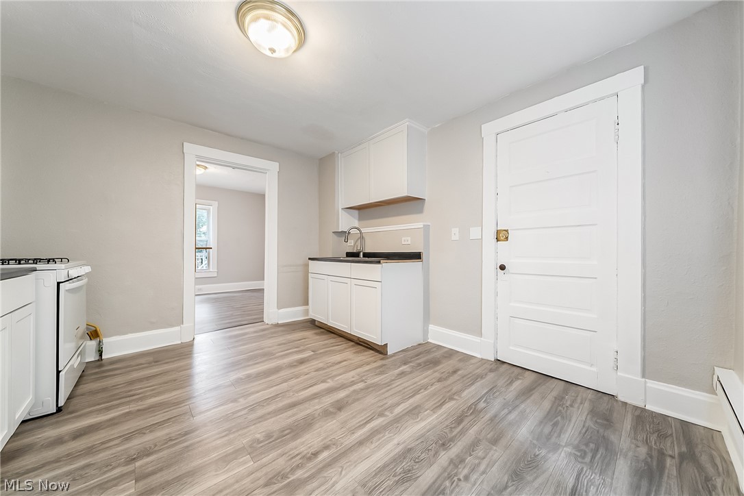 2036 Lark Street Lakewood OH 44107