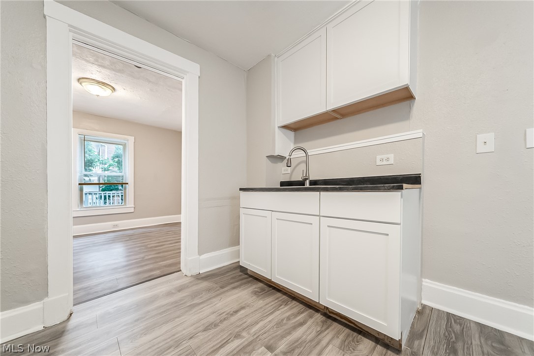 2036 Lark Street Lakewood OH 44107