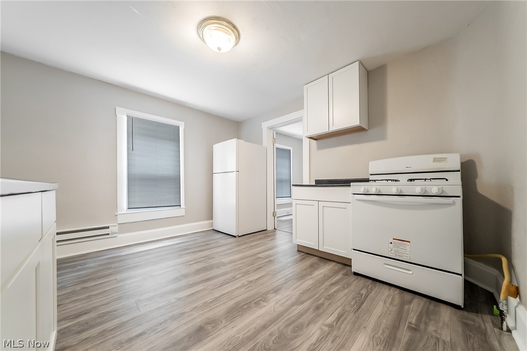 2036 Lark Street Lakewood OH 44107