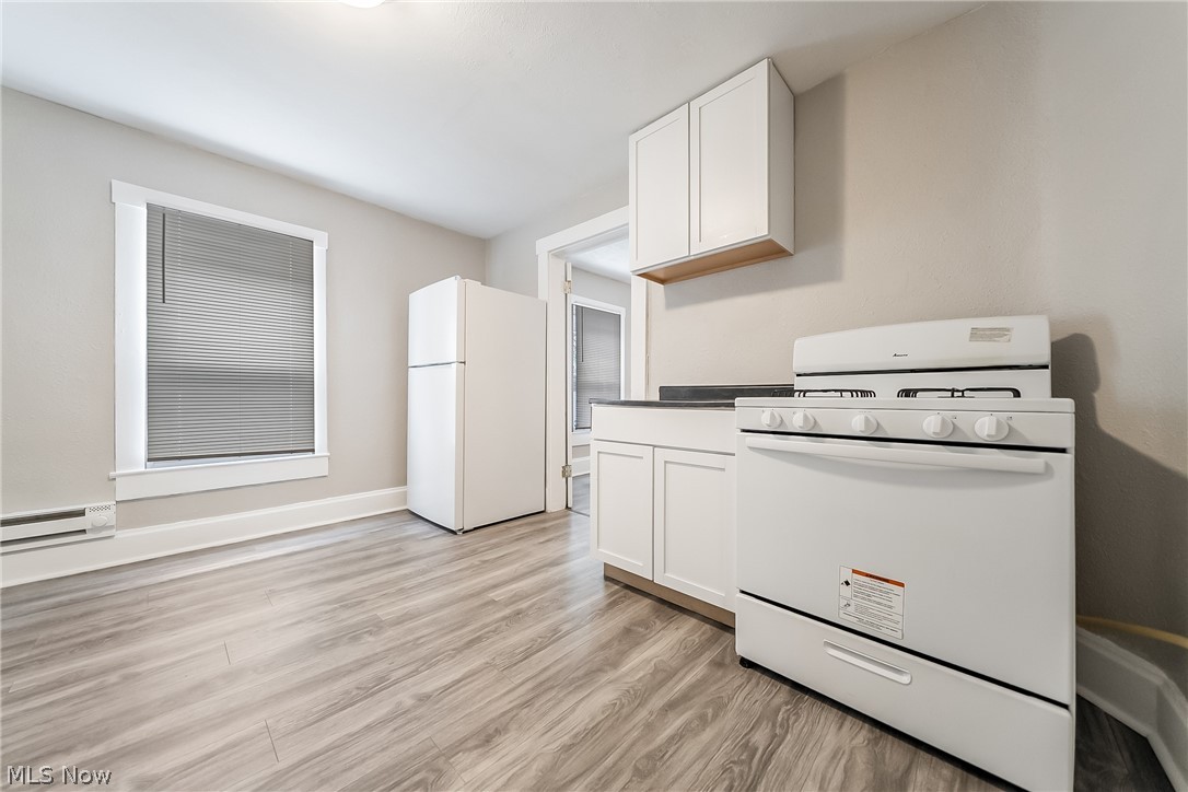2036 Lark Street Lakewood OH 44107