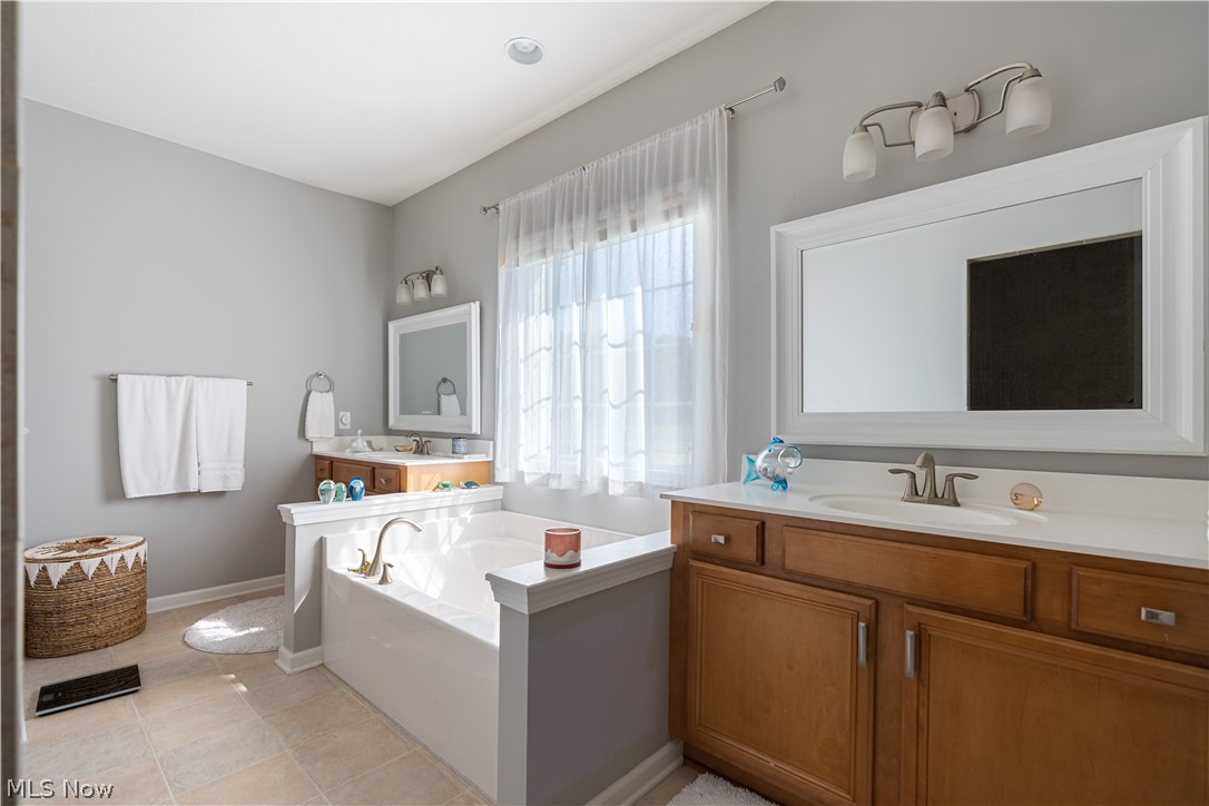 520 Pga Boulevard New Philadelphia OH 44663