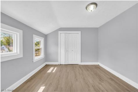 19409 Raymond Street Maple Heights OH 44137