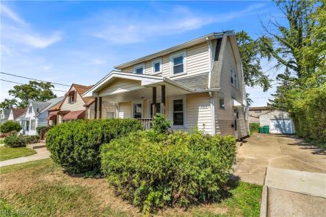 19409 Raymond Street Maple Heights OH 44137