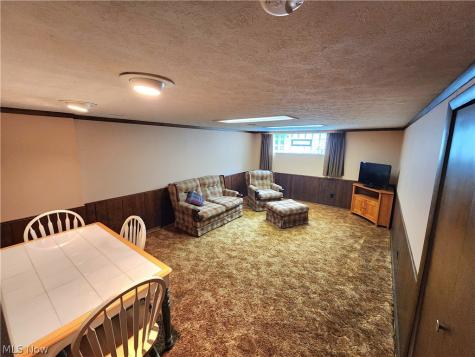 2908 Bowmen Lane Parma OH 44134
