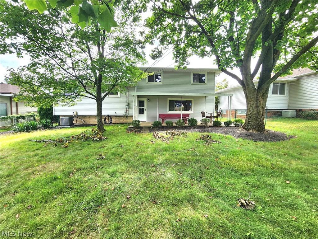 2908 Bowmen Lane Parma OH 44134