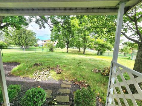 2908 Bowmen Lane Parma OH 44134