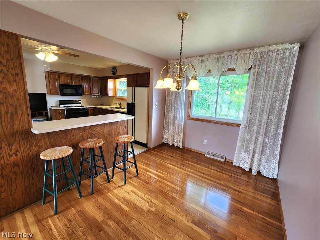 2908 Bowmen Lane Parma OH 44134