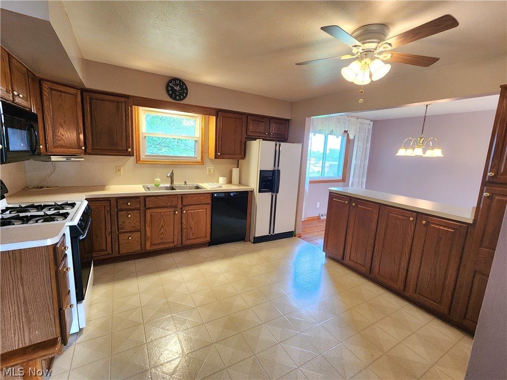 2908 Bowmen Lane Parma OH 44134
