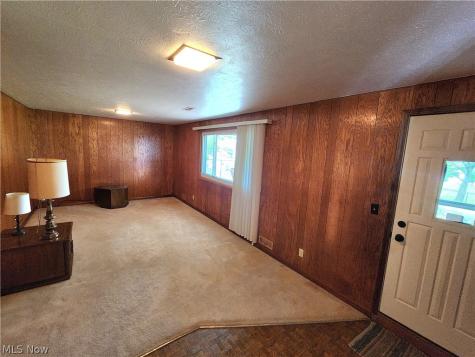 2908 Bowmen Lane Parma OH 44134
