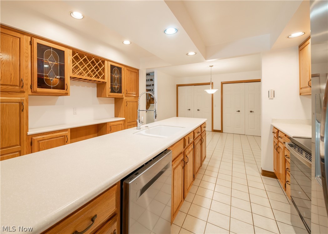 5751 Som Center Road Solon OH 44139