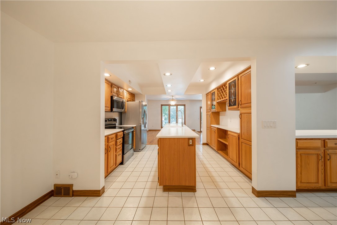 5751 Som Center Road Solon OH 44139
