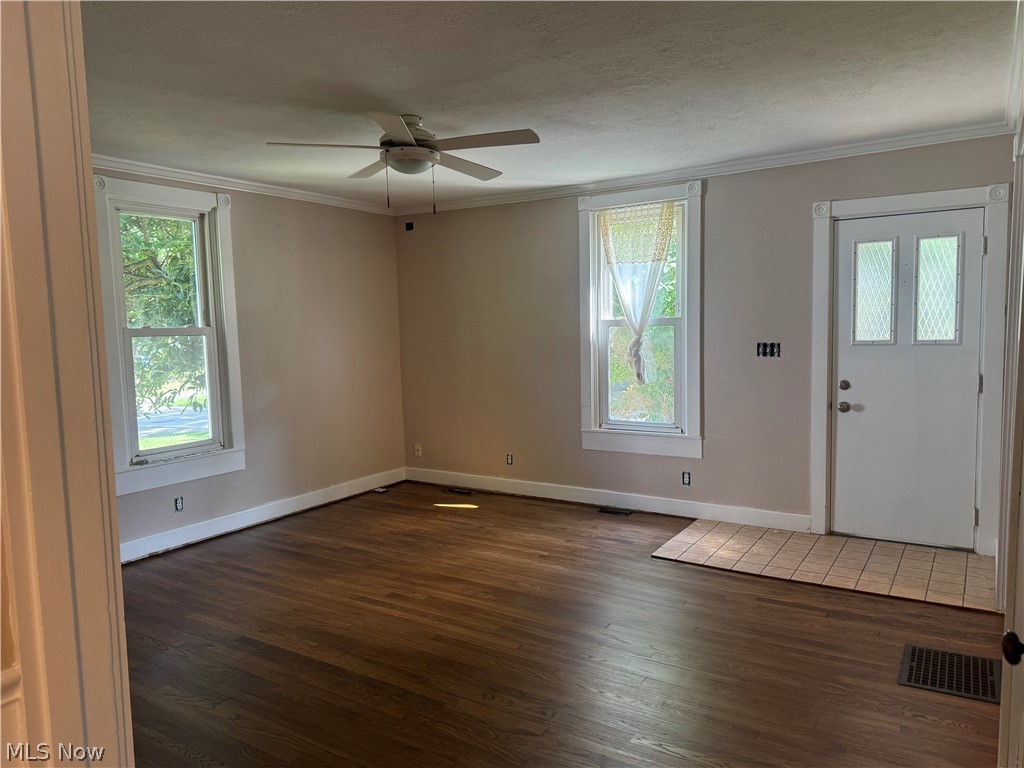 6917 Daisy Avenue Brecksville OH 44141
