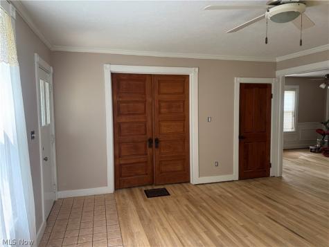 6917 Daisy Avenue Brecksville OH 44141
