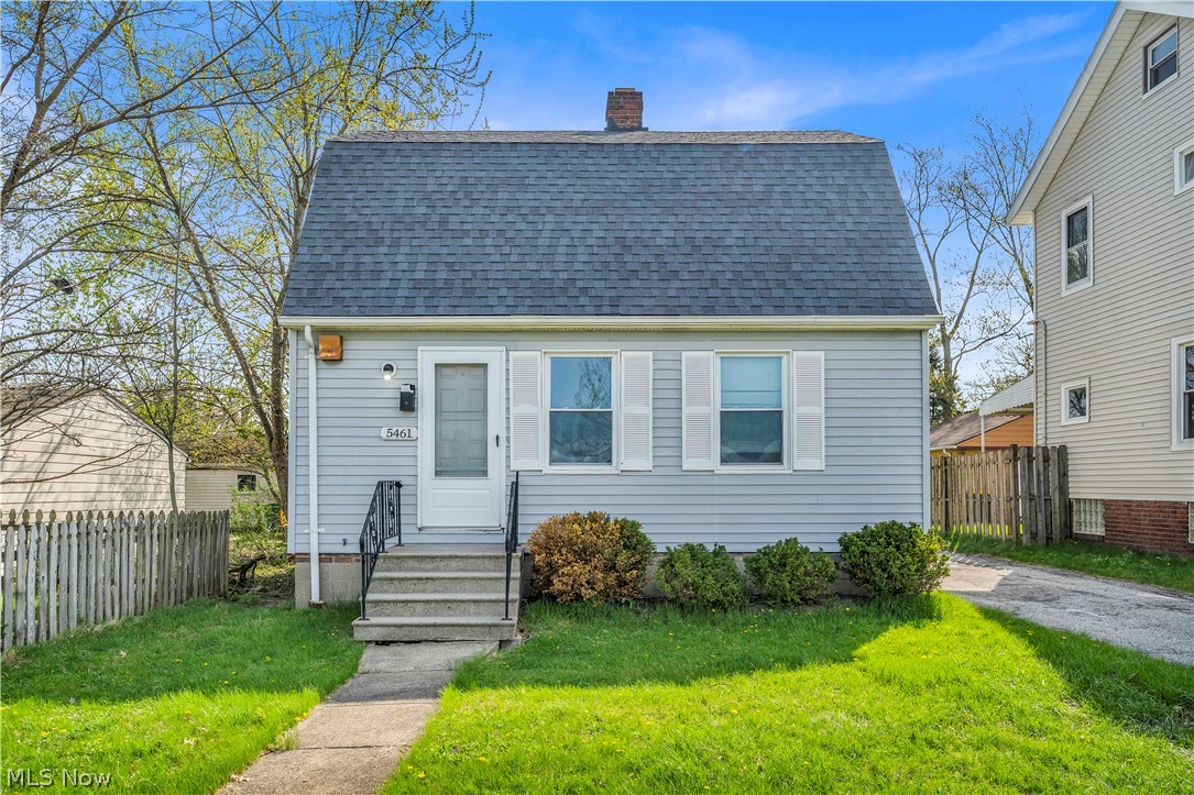 5461 Clement Avenue Maple Heights OH 44137