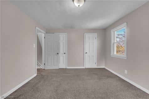 5461 Clement Avenue Maple Heights OH 44137