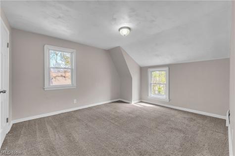 5461 Clement Avenue Maple Heights OH 44137