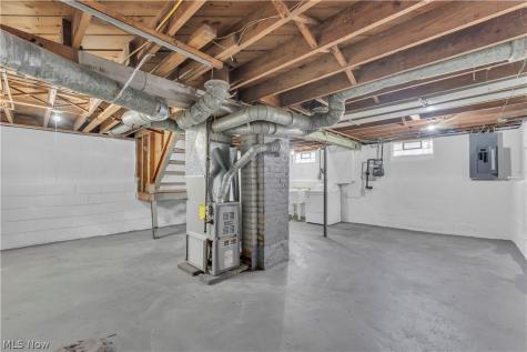 5461 Clement Avenue Maple Heights OH 44137