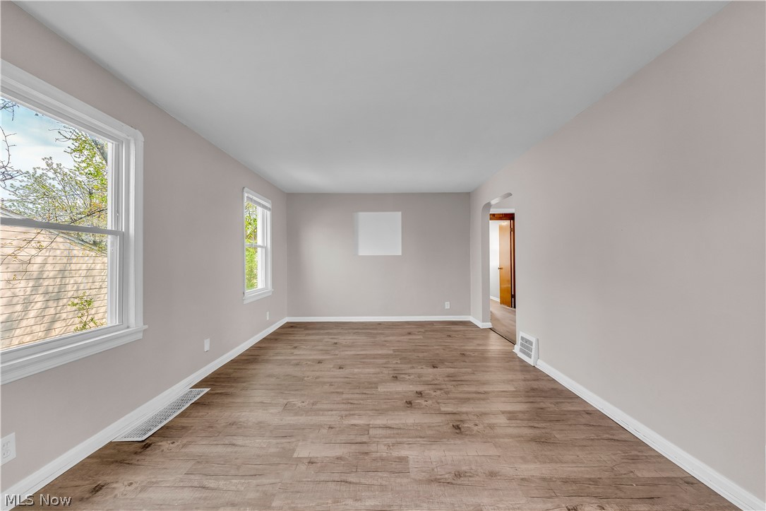 5461 Clement Avenue Maple Heights OH 44137