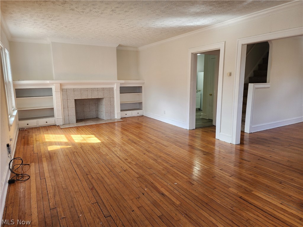 2060 Rossmoor Road Cleveland Heights OH 44118