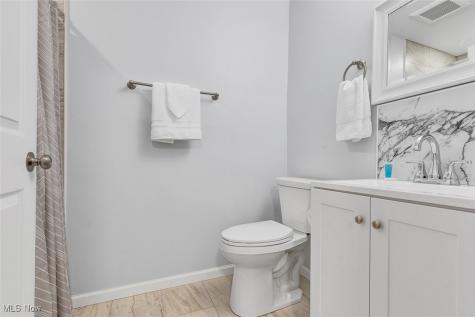 2257 Grandview Avenue Cleveland Heights OH 44106
