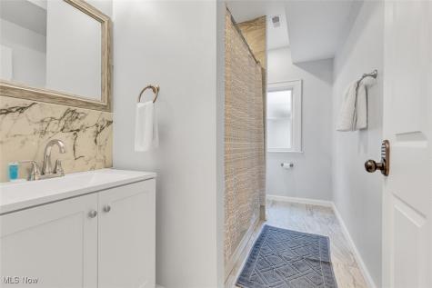 2257 Grandview Avenue Cleveland Heights OH 44106
