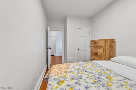 2257 Grandview Avenue Cleveland Heights OH 44106
