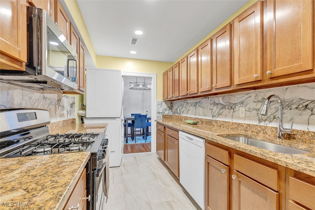 2257 Grandview Avenue Cleveland Heights OH 44106