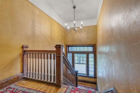 2257 Grandview Avenue Cleveland Heights OH 44106