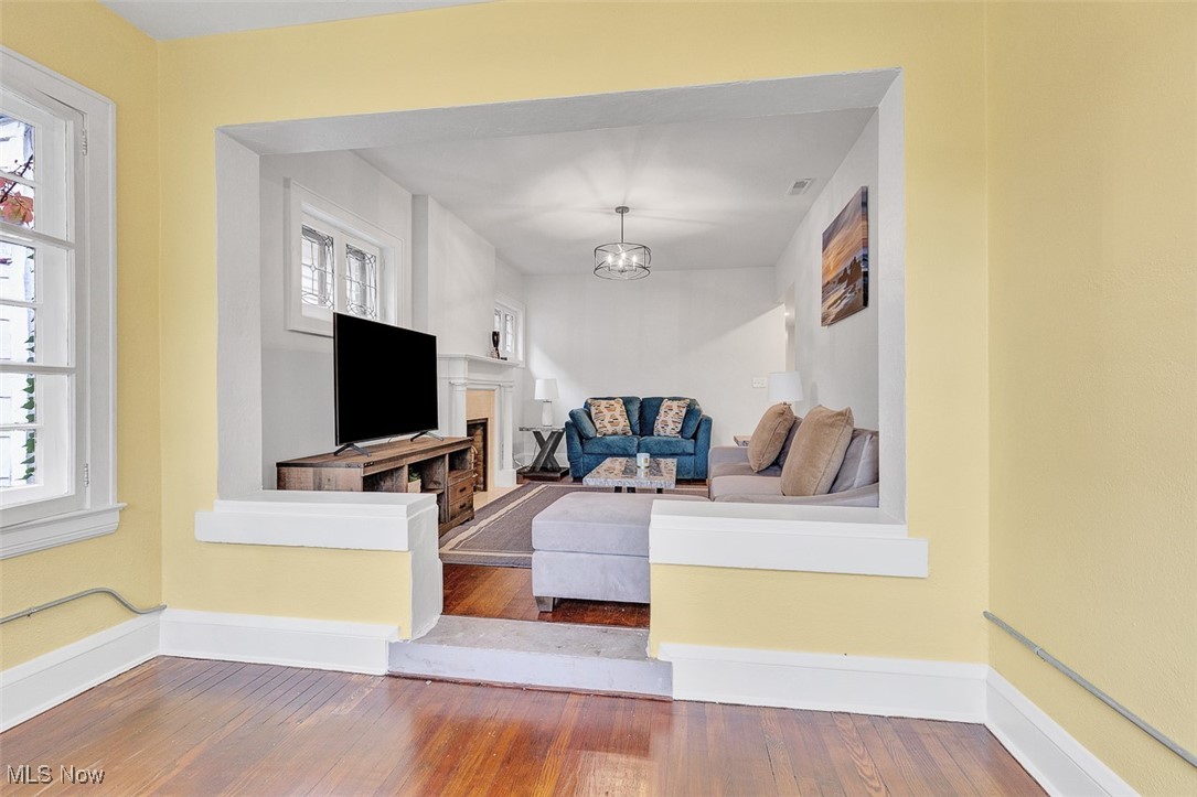 2257 Grandview Avenue Cleveland Heights OH 44106