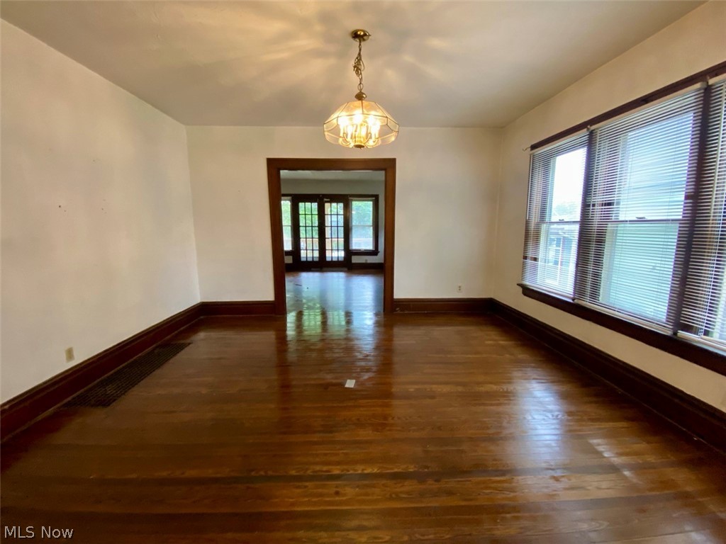 400 Cloverdale Avenue Akron OH 44302