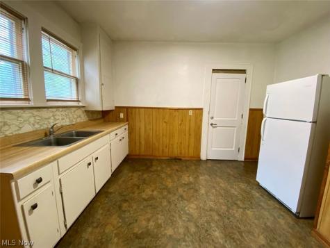 400 Cloverdale Avenue Akron OH 44302